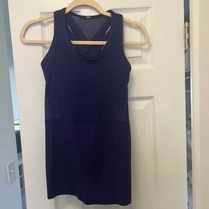 LuluLemon Tank with Attached Sports Bra Size 6